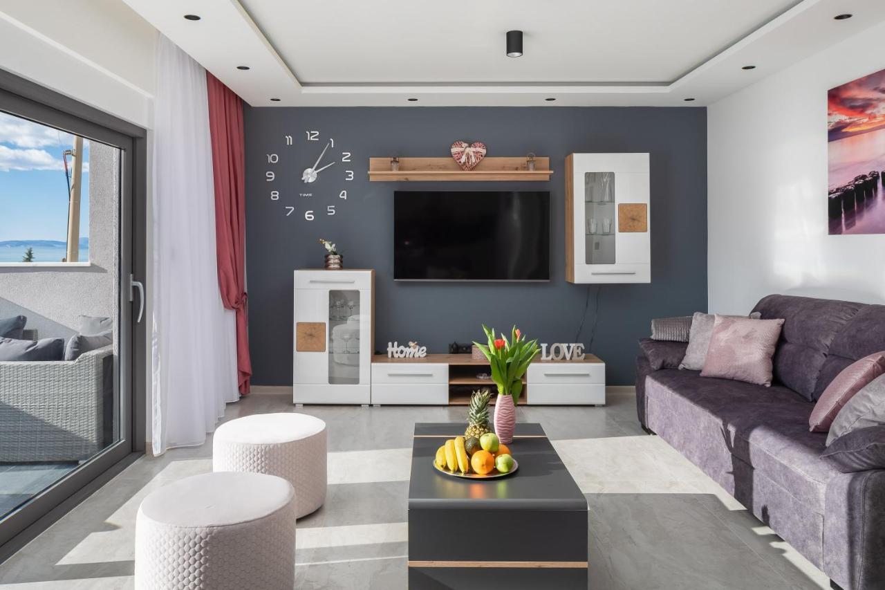 Luxury Apartment Lorena - Private Heated Pool - جيسينتسي المظهر الخارجي الصورة
