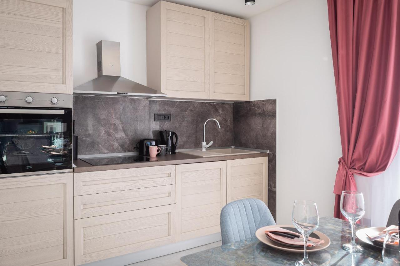 Luxury Apartment Lorena - Private Heated Pool - جيسينتسي المظهر الخارجي الصورة