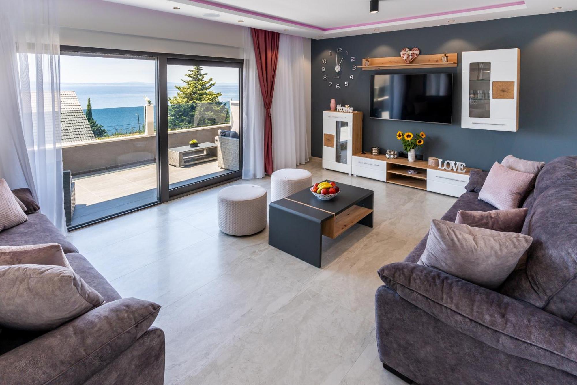 Luxury Apartment Lorena - Private Heated Pool - جيسينتسي المظهر الخارجي الصورة